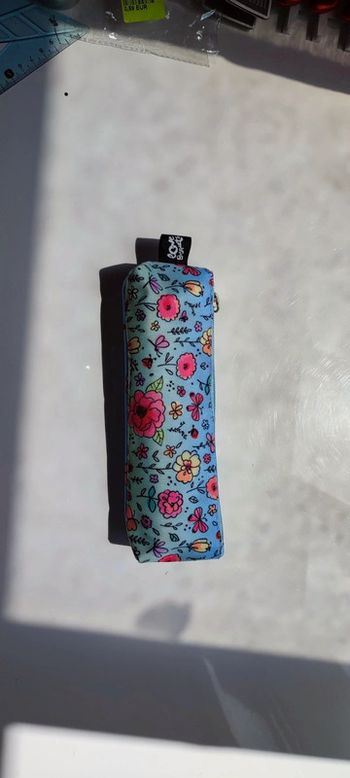 Petite trousse fleurie