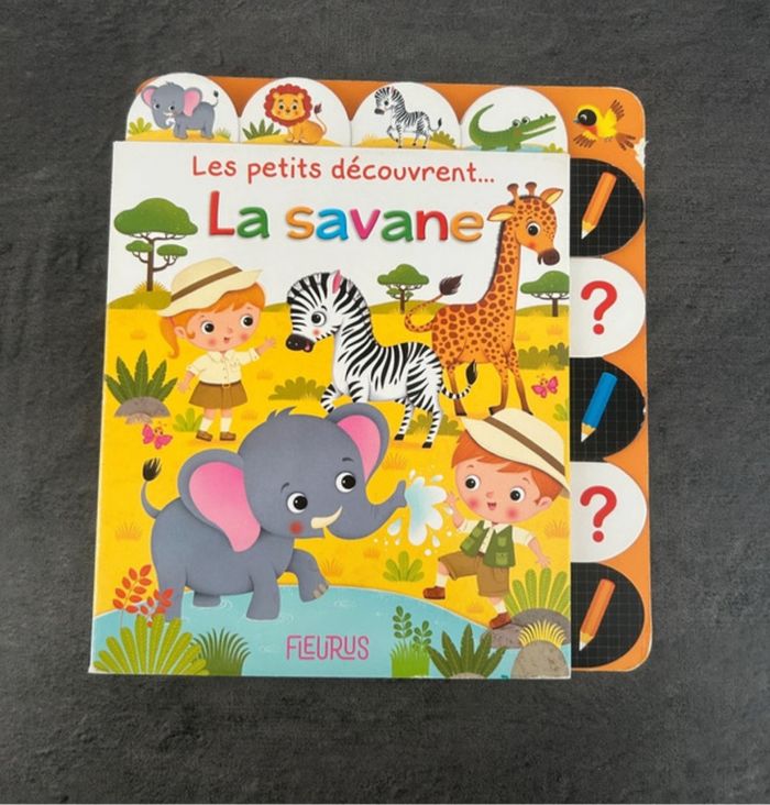 Livre les petits découvrent la savane
