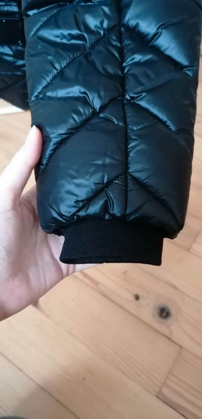 Manteau avec fourrure - photo numéro 8