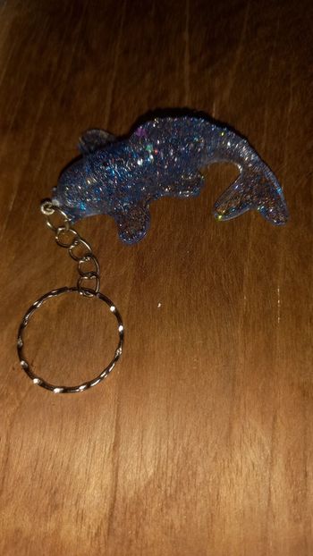 Porte clé carpe koi bleue epoxy