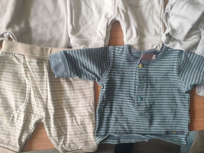 Lot vêtements naissance - photo numéro 4