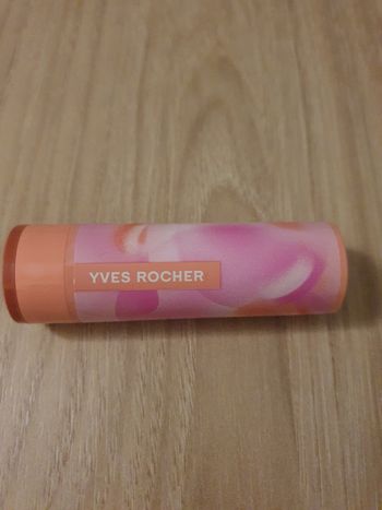 Rouge à lèvres rosé