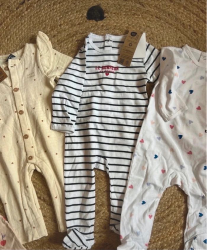 Lot pyjama neuf - photo numéro 3