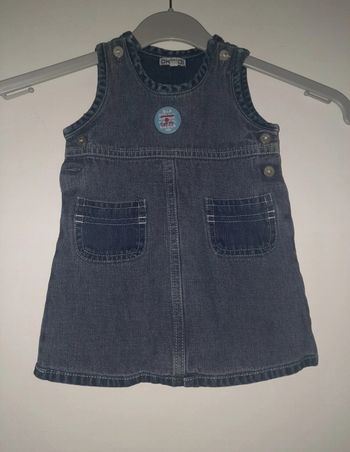 Robe okaidi taille 6 mois