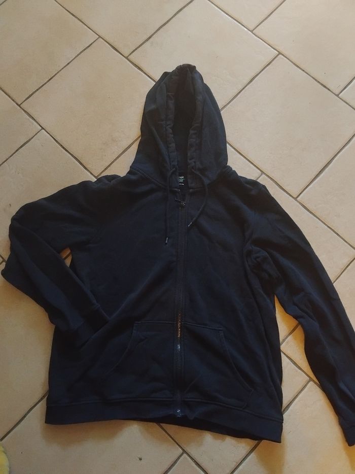 Veste a capuche
