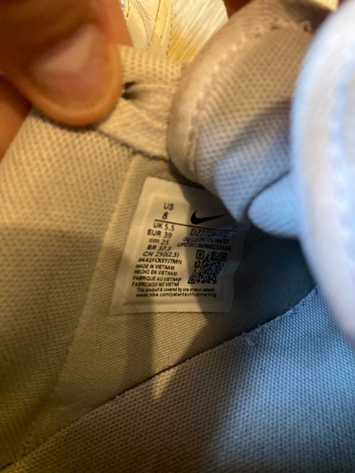 air force one blanches et crème nike taille 39 - photo numéro 10