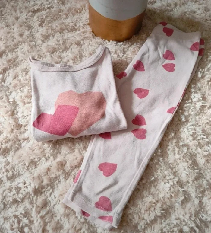 (c) pyjama rose/coeurs Kiabi 18mois - photo numéro 6