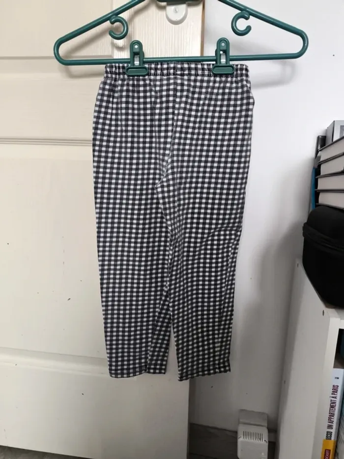 Pantalon 6 ans - photo numéro 2