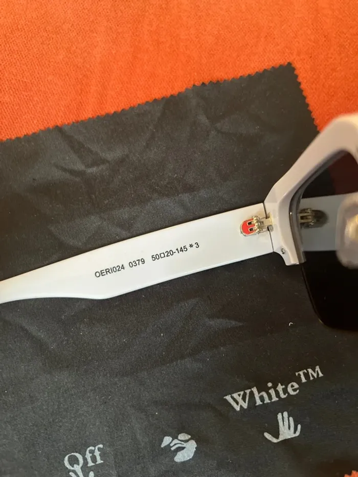 Lunettes de soleil officiel Off-White 2025 édition limitée rare - photo numéro 6