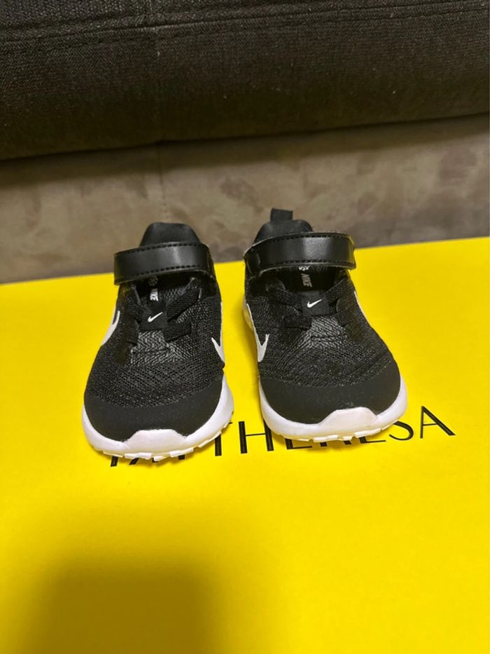 Basket Nike bébé 18,5 - photo numéro 2
