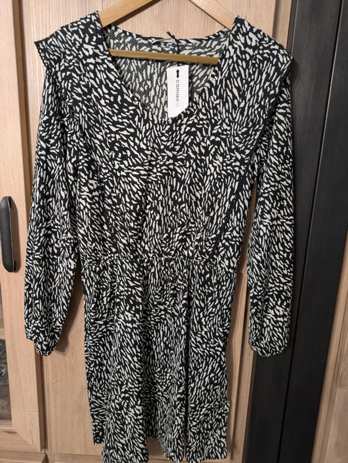 Jolie robe habillée Taille M