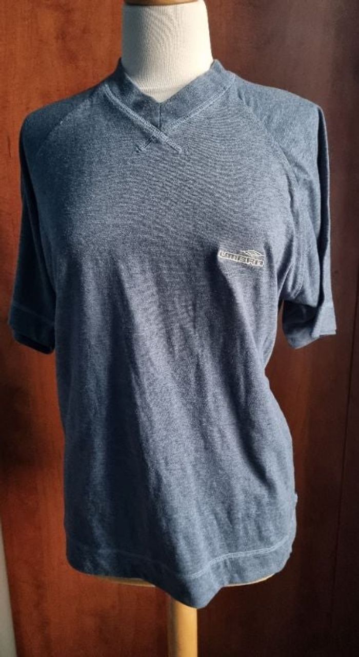 T-shirt uni taille M Umbro - photo numéro 1