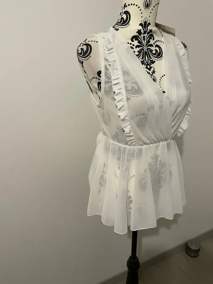 Blouse sans manche à volant cache cœur blanc neuf melitea taille 36 - photo numéro 2