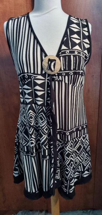 Tunique à motifs noir et crème taille 3