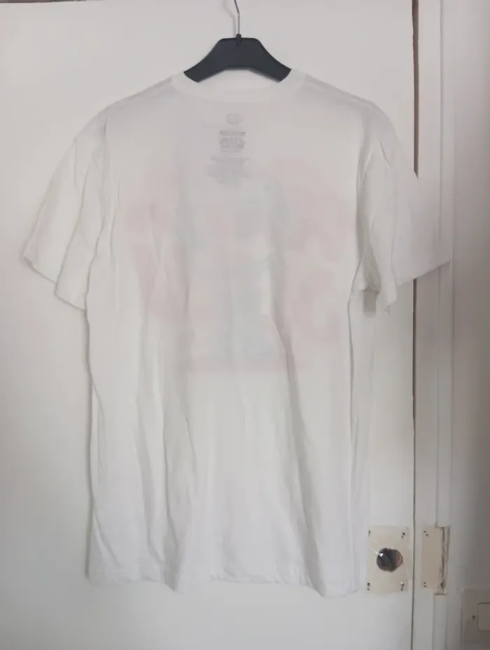 Tee-shirt - photo numéro 2