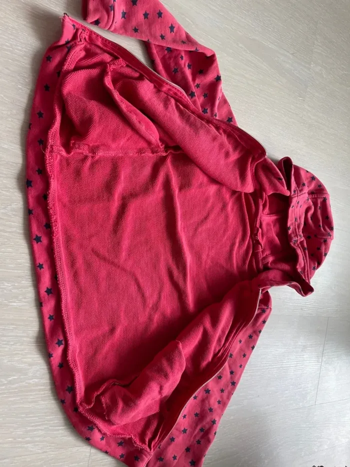 Gilet rose avec étoiles - photo numéro 4