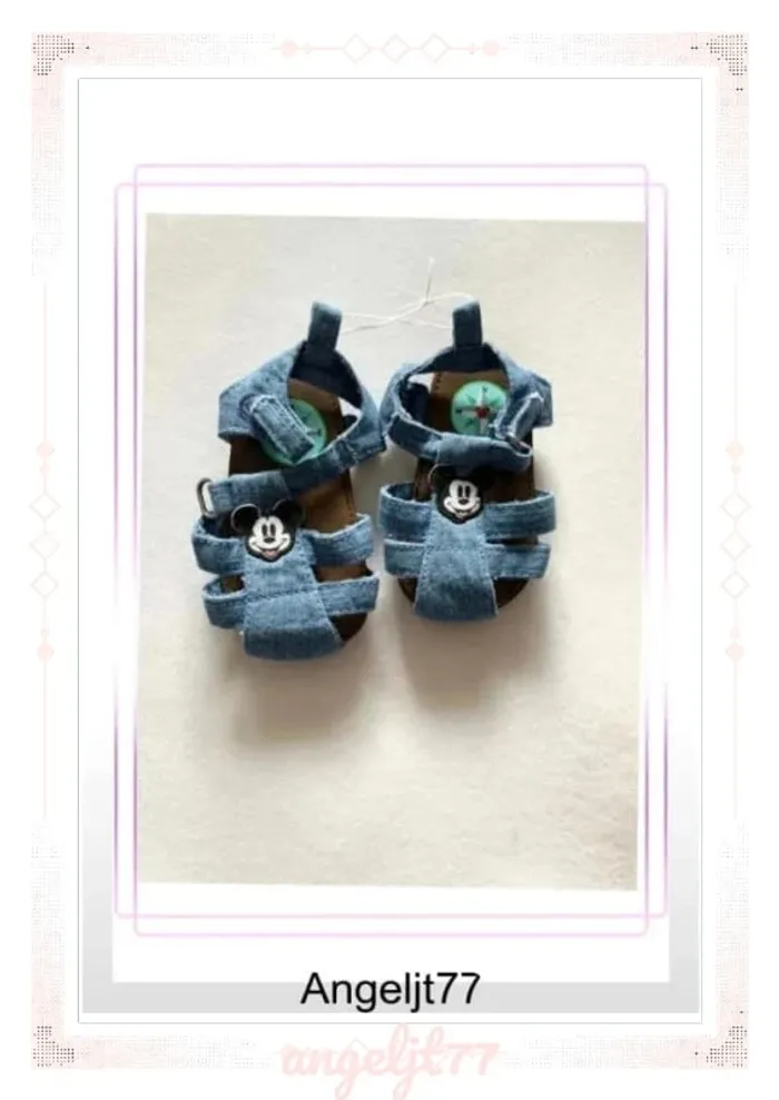 Sandales Disney neuves