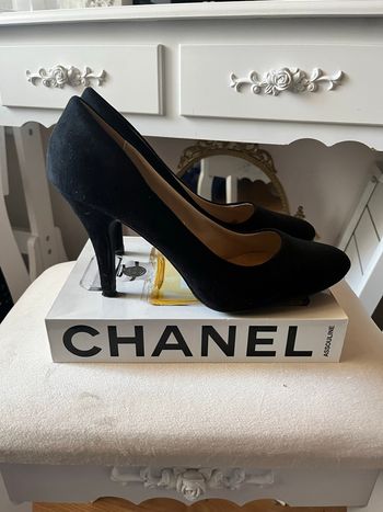 Escarpins suédine noirs T40 Kiabi BE 👠