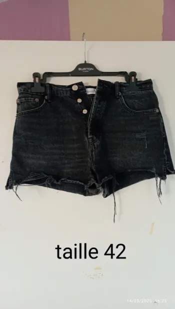 Short taille 42