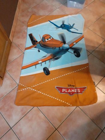 Plaid planes