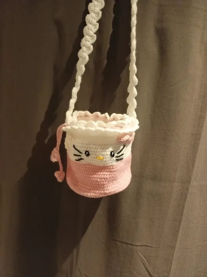 Sac bandoulière hello kitty neuf - photo numéro 4