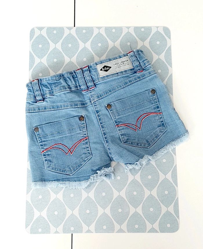 Short Lee Cooper - 5A - photo numéro 2