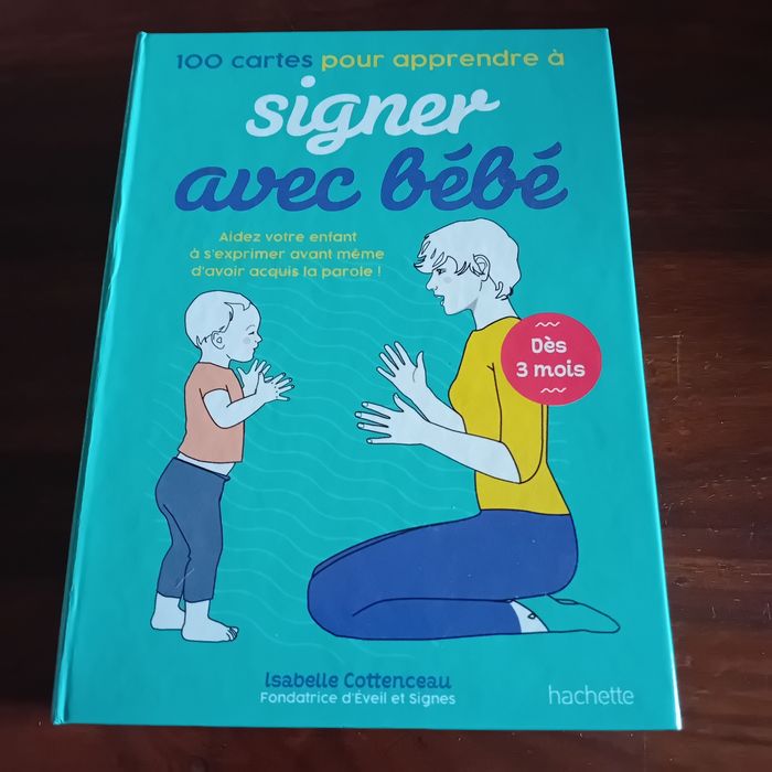 Signe avec  bébé