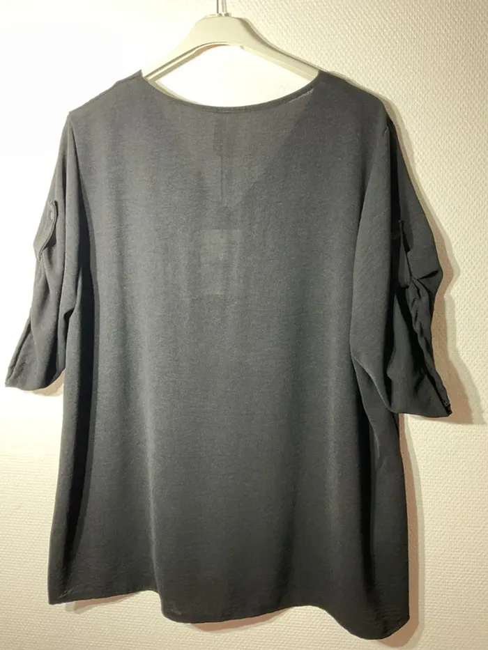 Blouse oversize femme taille unique (38-46)- new collection- neuve avec étiquette - photo numéro 3