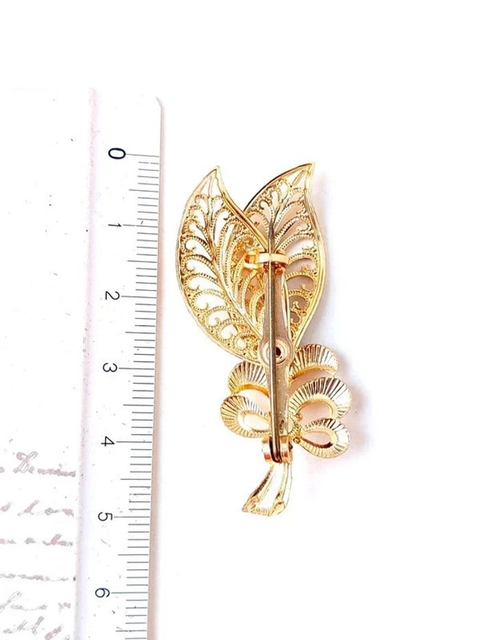 Magnifique broche religieuse doré, vintage - photo numéro 2