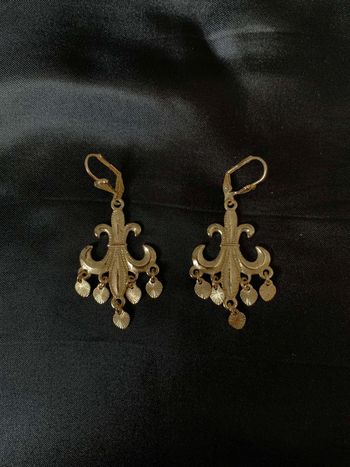Boucles d'oreilles pendantes orientales plaque or