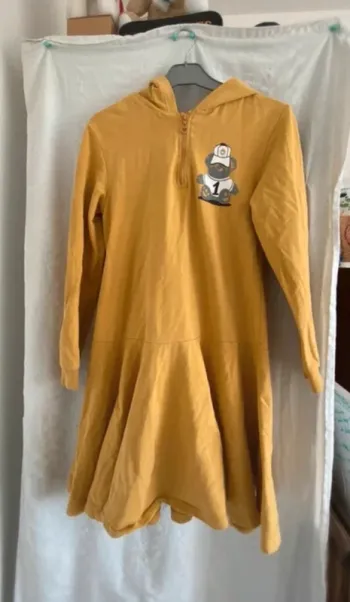 Robe moutarde