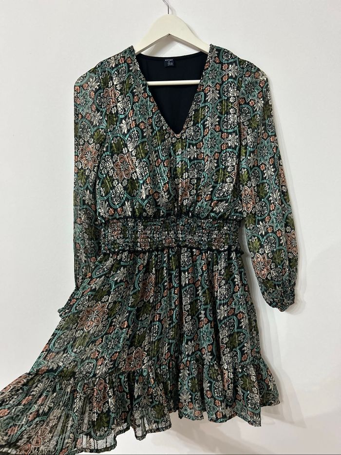 Robe avec fils pailletées - photo numéro 2