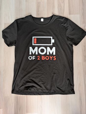 T-shirt femme taille L mum of two boys
