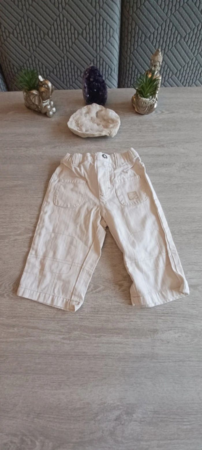 Pantalon écru classe 6 mois