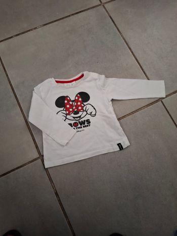 Tee-shirt  blanc manche longue 9 mois