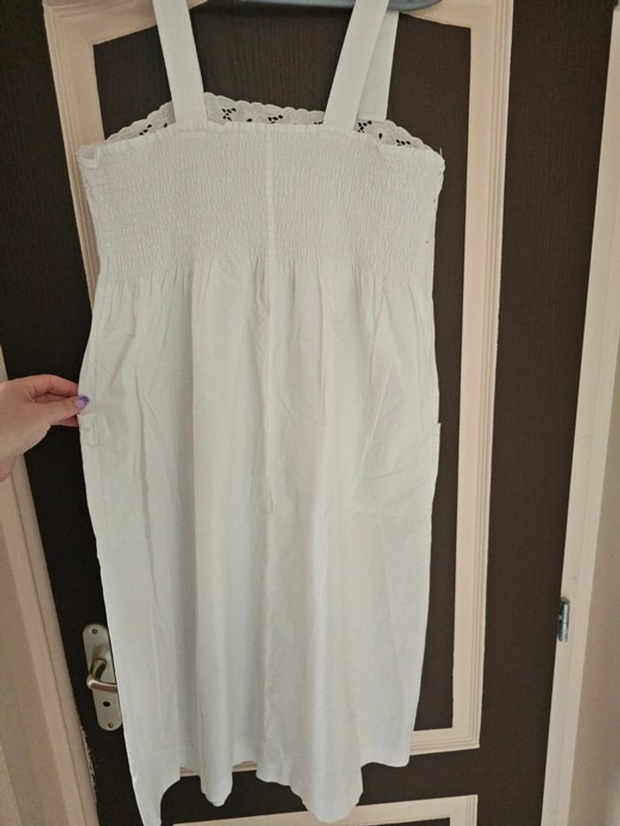 Robe fluide - photo numéro 3