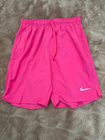 short nike running rose taille XL