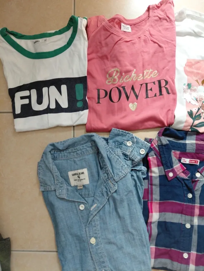 Lot tee shirts et chemises fille 12 ans - photo numéro 2