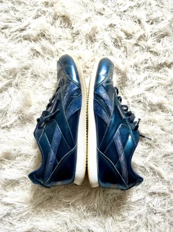 Basket plate reebok bleu doré taille 38