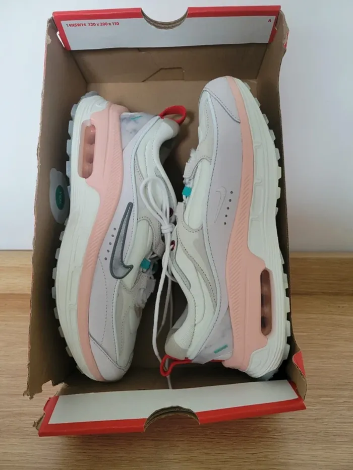 Nike Air Max Bliss T38,5 100% Authentique - photo numéro 17