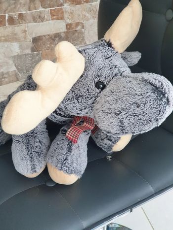 1 peluche cerf reine