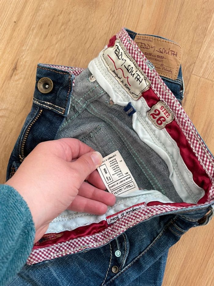 Jeans Teddy Smith taille 26 correspond à du 36 - photo numéro 5