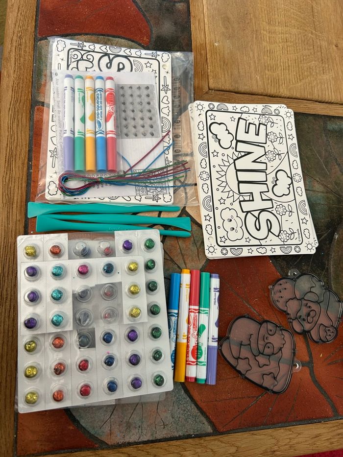 Glitters dots Crayola - photo numéro 4