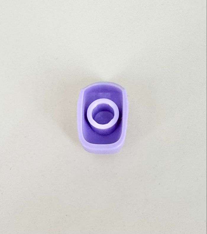 Lego Figurines Friends : Bébé langé couleur lavande Jason / Eman - NEUF - photo numéro 3