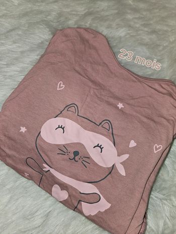 👶 Pyjama 23 mois vieux rose 🩷 motif chat 🐱 - Très bon état !