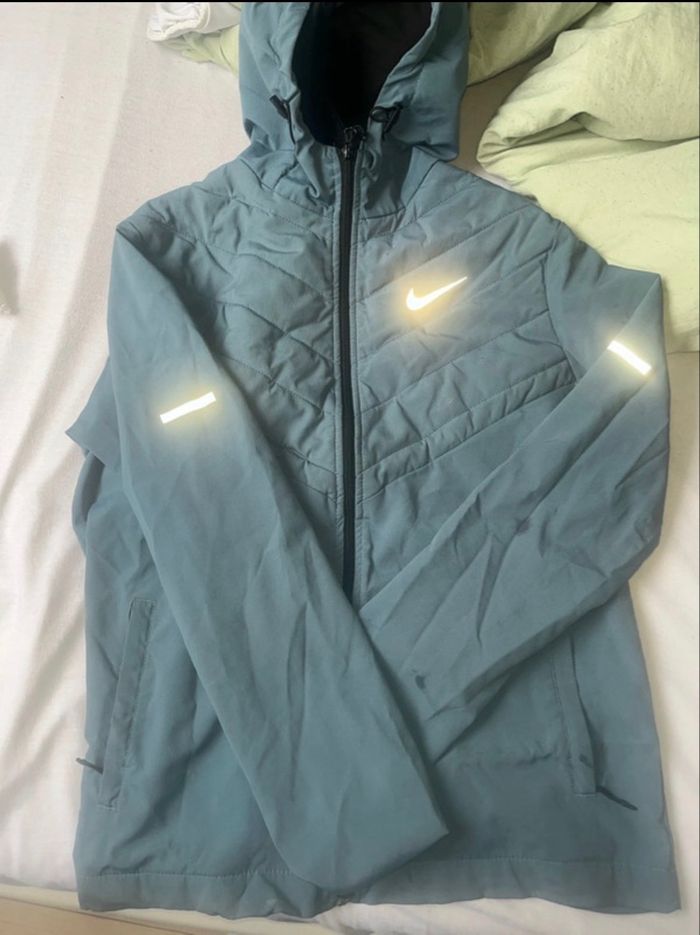 Veste Nike - photo numéro 2