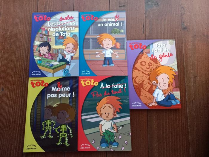 Lot de 5 livres 'Toto'