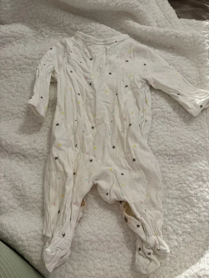 Pyjama fin tape à l’œil 1 mois - photo numéro 4