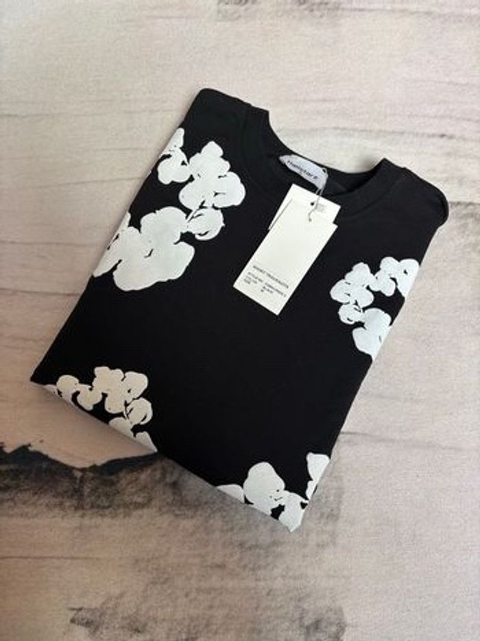 T-shirt Hallstarz Noir Taille M - Édition Limitée - Motifs Blancs Originaux