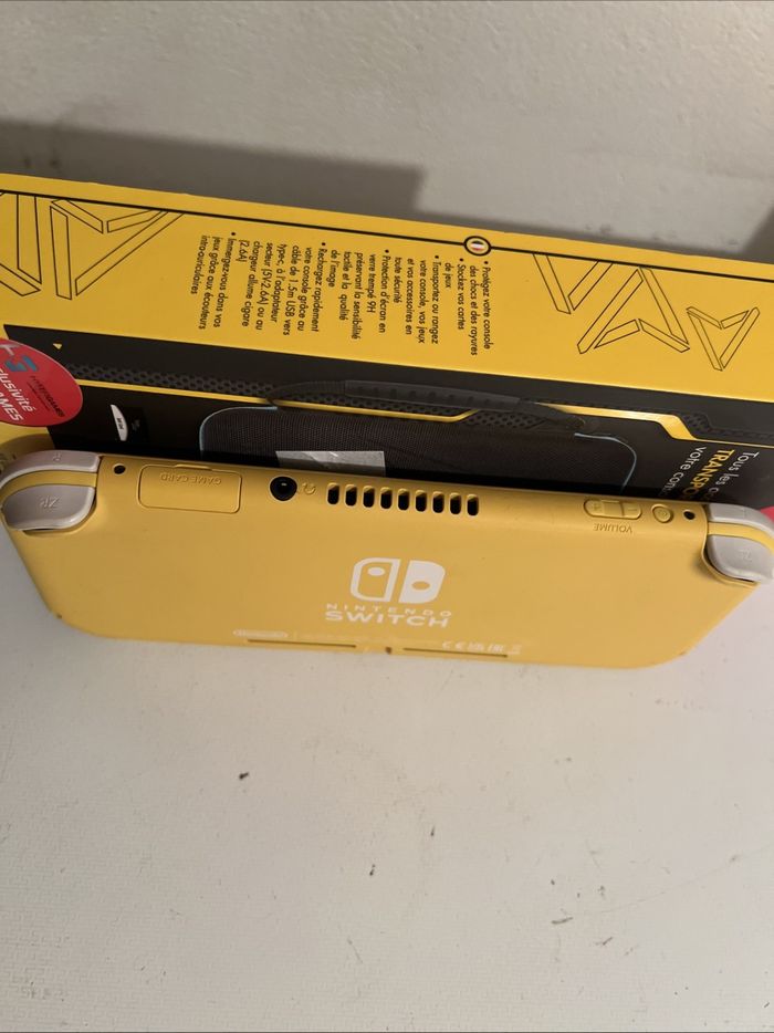 Nintendo Switch - photo numéro 4